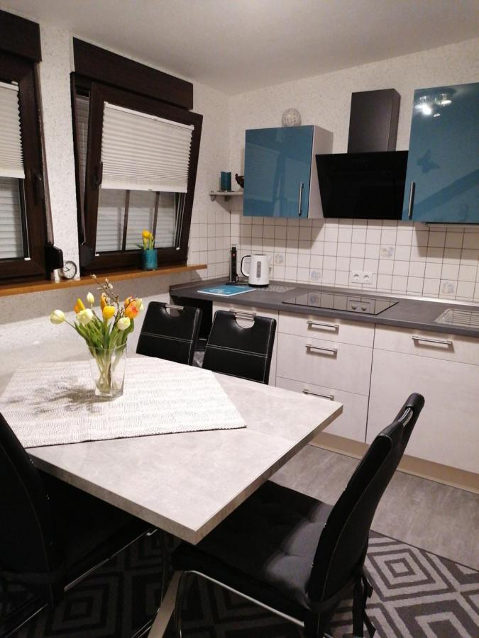 Ferienwohnung Schmitz Anschau ภายนอก รูปภาพ