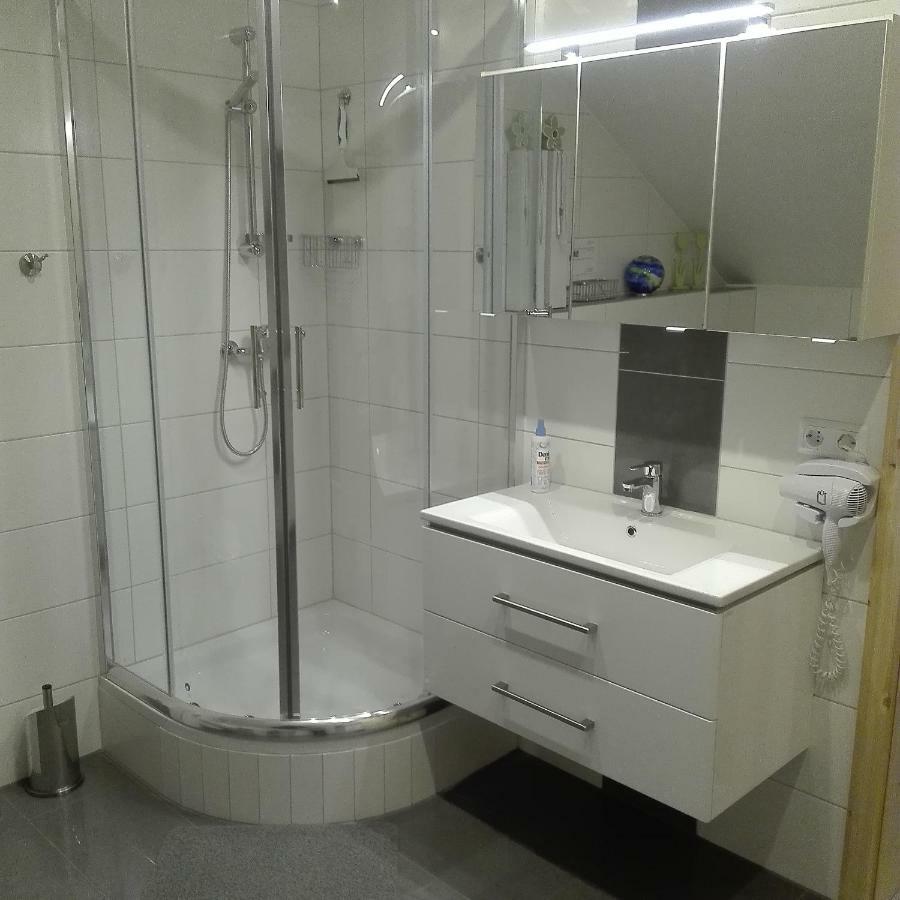 Ferienwohnung Schmitz Anschau ภายนอก รูปภาพ