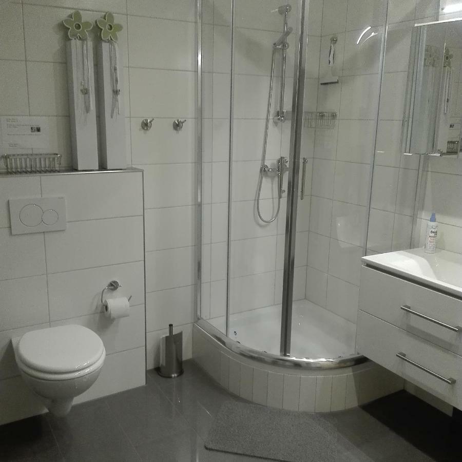 Ferienwohnung Schmitz Anschau ภายนอก รูปภาพ
